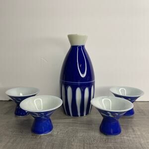 Vintage Shinogi Design Blue & White Ceramic Saki Bottle Cup Set